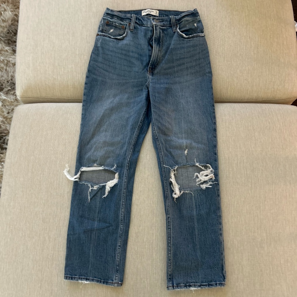 Abercrombie and Fitch Ankle Straight Ultra High Rise Jeans  Size 27|4R